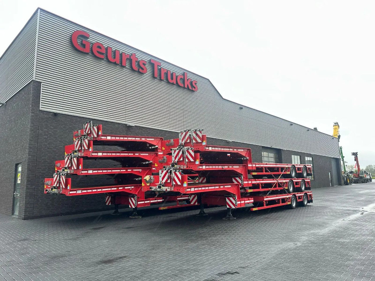 Faymonville G-S42-1BBA SEMIE 2 ASSER UITSCHUIFBAAR BJR 2022 - Low loader semi-trailer: picture 2 Faymonville G-S42-1BBA SEMIE 2 ASSER UITSCHUIFBAAR BJR 2022 - Low loader semi-trailer: picture 2