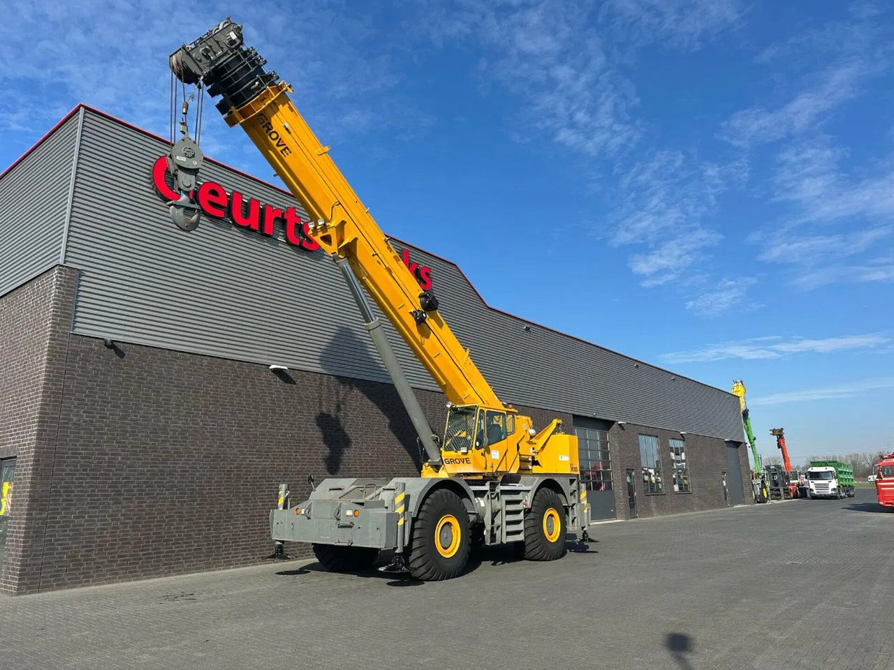 Grove RT890E ROUGH TERRAIN CRANE, CE-markering - Tower crane: picture 2 Grove RT890E ROUGH TERRAIN CRANE, CE-markering - Tower crane: picture 2