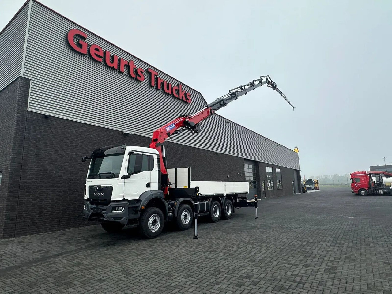 MAN TGS 35.470 8X4 HMF 4020-K6 + FJ 600 K4 KRAAN/KRA - Crane truck: picture 2 MAN TGS 35.470 8X4 HMF 4020-K6 + FJ 600 K4 KRAAN/KRA - Crane truck: picture 2