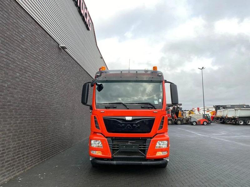 Hook lift truck, Crane truck MAN TGS 35.480 8X4 TRIDEM + 20 TON HAAKARM + HMF 3220-K6 KRAAN/KRAN/CRANE/GRUA: picture 14