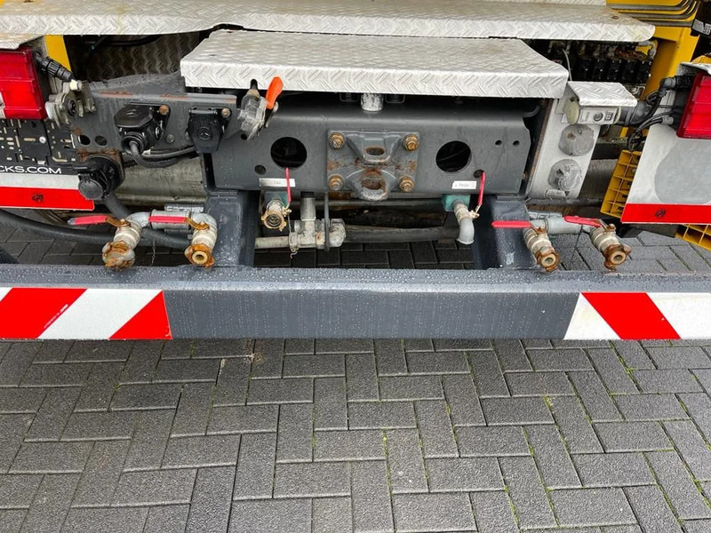 Leasing of Mercedes-Benz Actros 3248 8X4 TRIDEM MTS DINO 12 SAUGBAGGER/SUCTIONEXAVATOR/GRONDZUIGER Mercedes-Benz Actros 3248 8X4 TRIDEM MTS DINO 12 SAUGBAGGER/SUCTIONEXAVATOR/GRONDZUIGER: picture 10