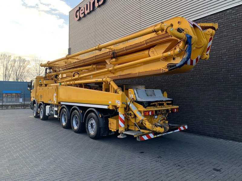 Mercedes-Benz Actros 5041 10X4 + SERMAC 6 RZ 56 METER CONCRETE PUMP - Concrete pump truck: picture 3 Mercedes-Benz Actros 5041 10X4 + SERMAC 6 RZ 56 METER CONCRETE PUMP - Concrete pump truck: picture 3