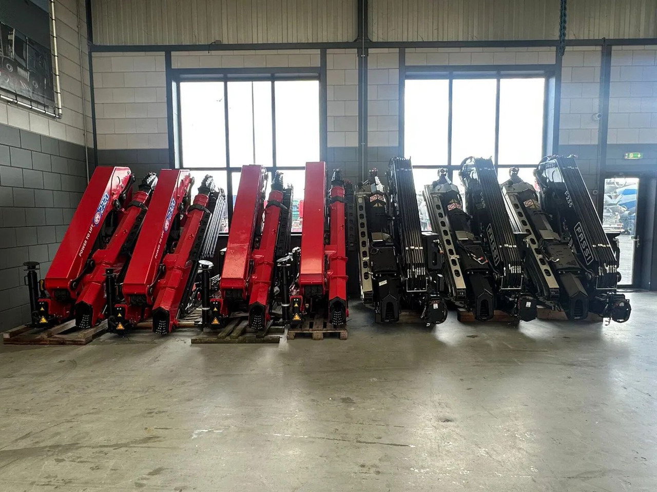 HMF POWER TO LIFT 2320K-RCS K6 (NIEUW) - Other machinery: picture 3 HMF POWER TO LIFT 2320K-RCS K6 (NIEUW) - Other machinery: picture 3