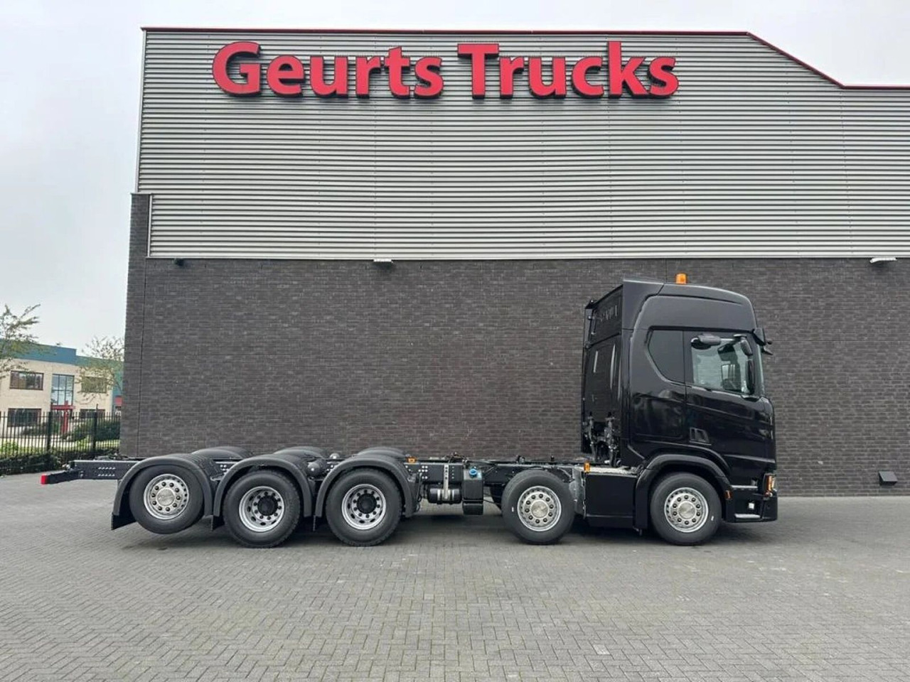 Scania R540 NGS 10X4 TRIDEM CHASSIS NIEUW/NEUE/NEW FULL - Cab chassis truck: picture 4 Scania R540 NGS 10X4 TRIDEM CHASSIS NIEUW/NEUE/NEW FULL - Cab chassis truck: picture 4