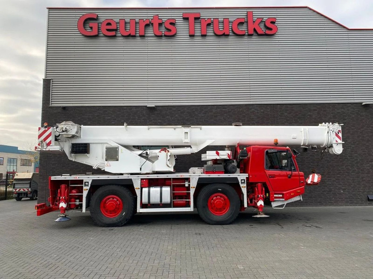 Tadano ATF 40G-2 KRAAN/KRAN/CRANE/GRUA - Tower crane: picture 4 Tadano ATF 40G-2 KRAAN/KRAN/CRANE/GRUA - Tower crane: picture 4