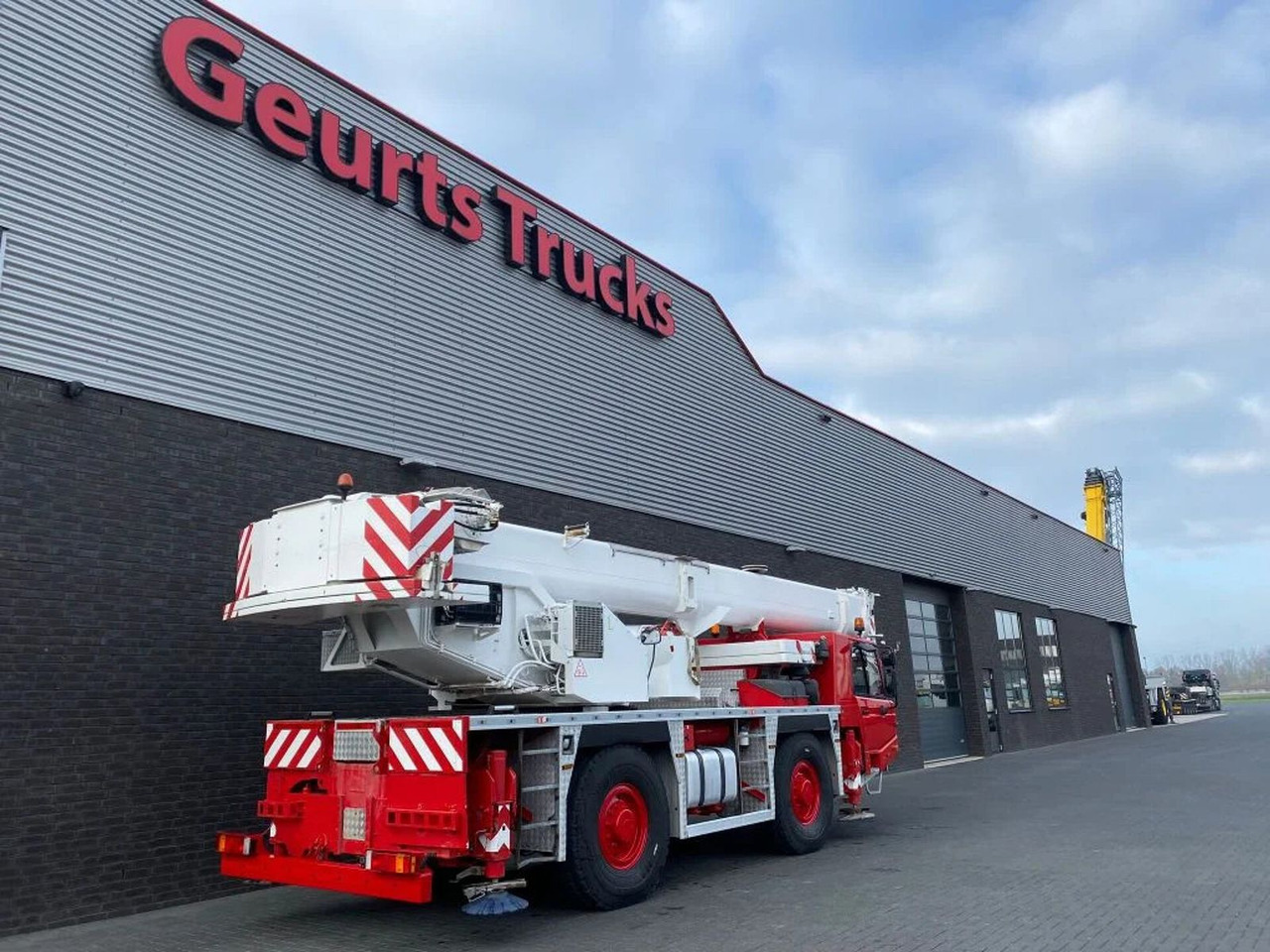Tadano ATF 40G-2 KRAAN/KRAN/CRANE/GRUA - Tower crane: picture 5 Tadano ATF 40G-2 KRAAN/KRAN/CRANE/GRUA - Tower crane: picture 5