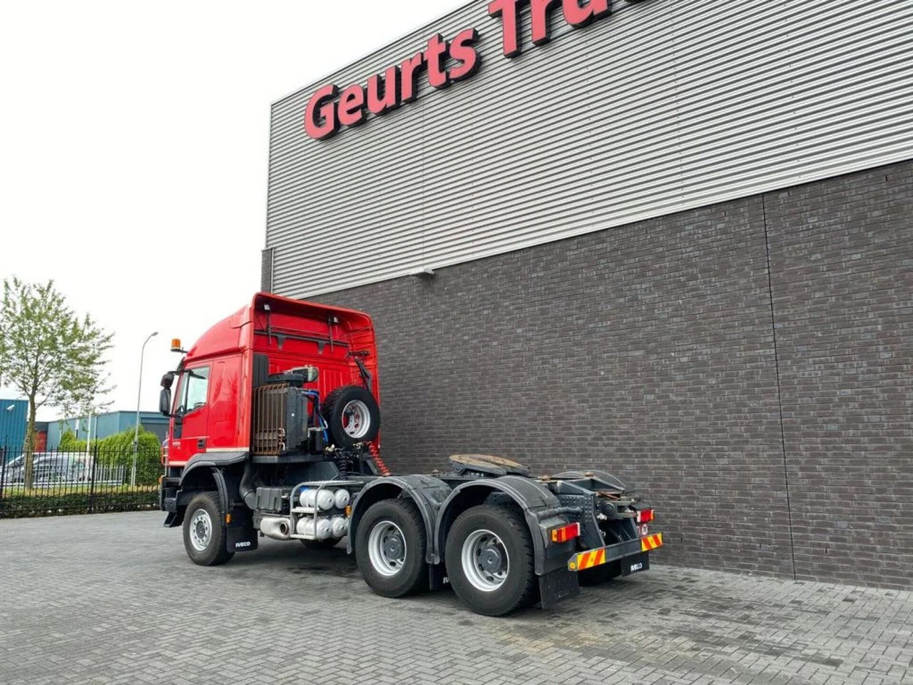 Iveco Trakker 560 SIVI 6X6 HEAVY DUTY PRIME MOVER 275 - Tractor unit: picture 3 Iveco Trakker 560 SIVI 6X6 HEAVY DUTY PRIME MOVER 275 - Tractor unit: picture 3