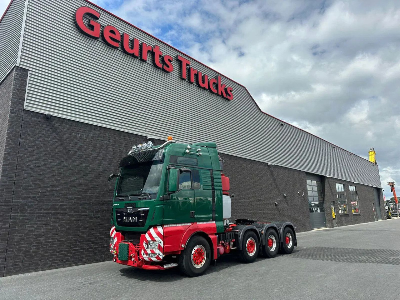 MAN TGX 41.640 8X4/4 BBS HEAVY DUTY TRACTOR 500 TONS - Tractor unit: picture 2 MAN TGX 41.640 8X4/4 BBS HEAVY DUTY TRACTOR 500 TONS - Tractor unit: picture 2