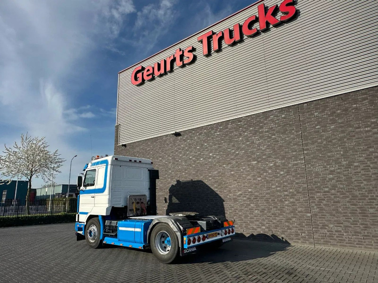 Scania R143-500 V8 H A4X2L 500PK TREKKER / SATTELZUG / - Tractor unit: picture 3 Scania R143-500 V8 H A4X2L 500PK TREKKER / SATTELZUG / - Tractor unit: picture 3
