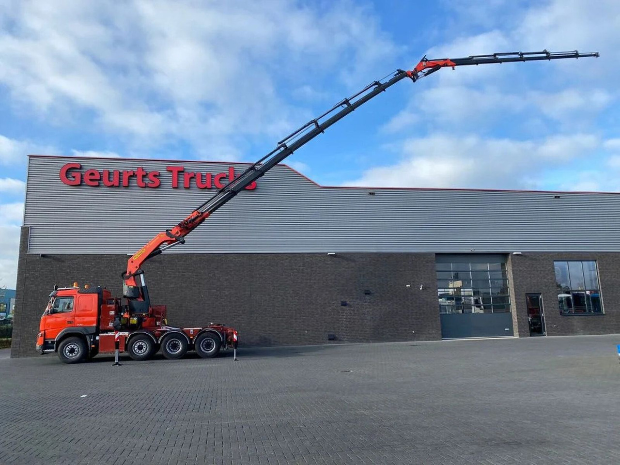 Volvo FMX 500 8X6 + PALFINGER PK 65002-SH F + JIB PJ 1 - Tractor unit: picture 1 Volvo FMX 500 8X6 + PALFINGER PK 65002-SH F + JIB PJ 1 - Tractor unit: picture 1
