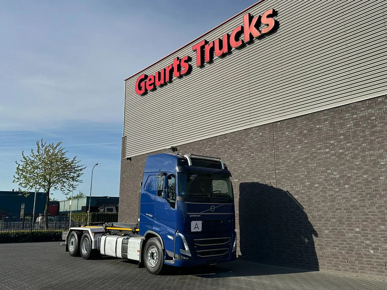 Volvo FH 500 6X2 VDL S-21-6400 HAAKARM / ABROLLKIPPER/ - Hook lift truck: picture 5 Volvo FH 500 6X2 VDL S-21-6400 HAAKARM / ABROLLKIPPER/ - Hook lift truck: picture 5