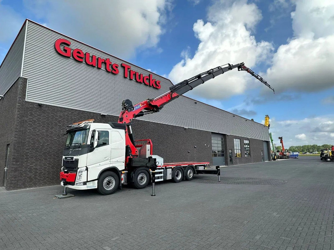 Volvo FH 540 8X2 MET HMF 9520K-K6 + JIB FJ2000-K6 KRAA - Crane truck: picture 2 Volvo FH 540 8X2 MET HMF 9520K-K6 + JIB FJ2000-K6 KRAA - Crane truck: picture 2