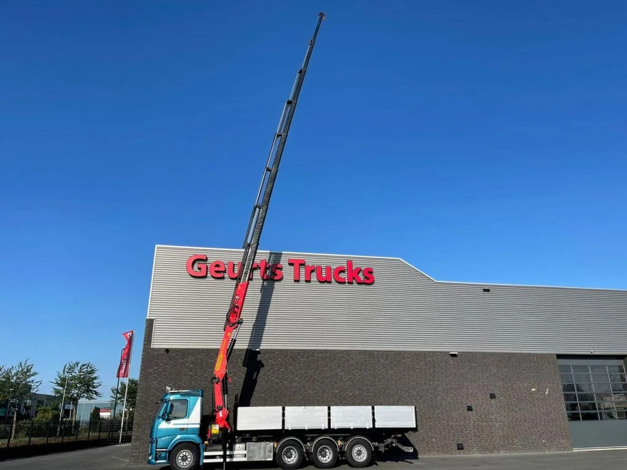 Volvo FM 500 8X4 TRIDEM + PALFINGER PK 27001-EH G KRAA - Crane truck: picture 2 Volvo FM 500 8X4 TRIDEM + PALFINGER PK 27001-EH G KRAA - Crane truck: picture 2