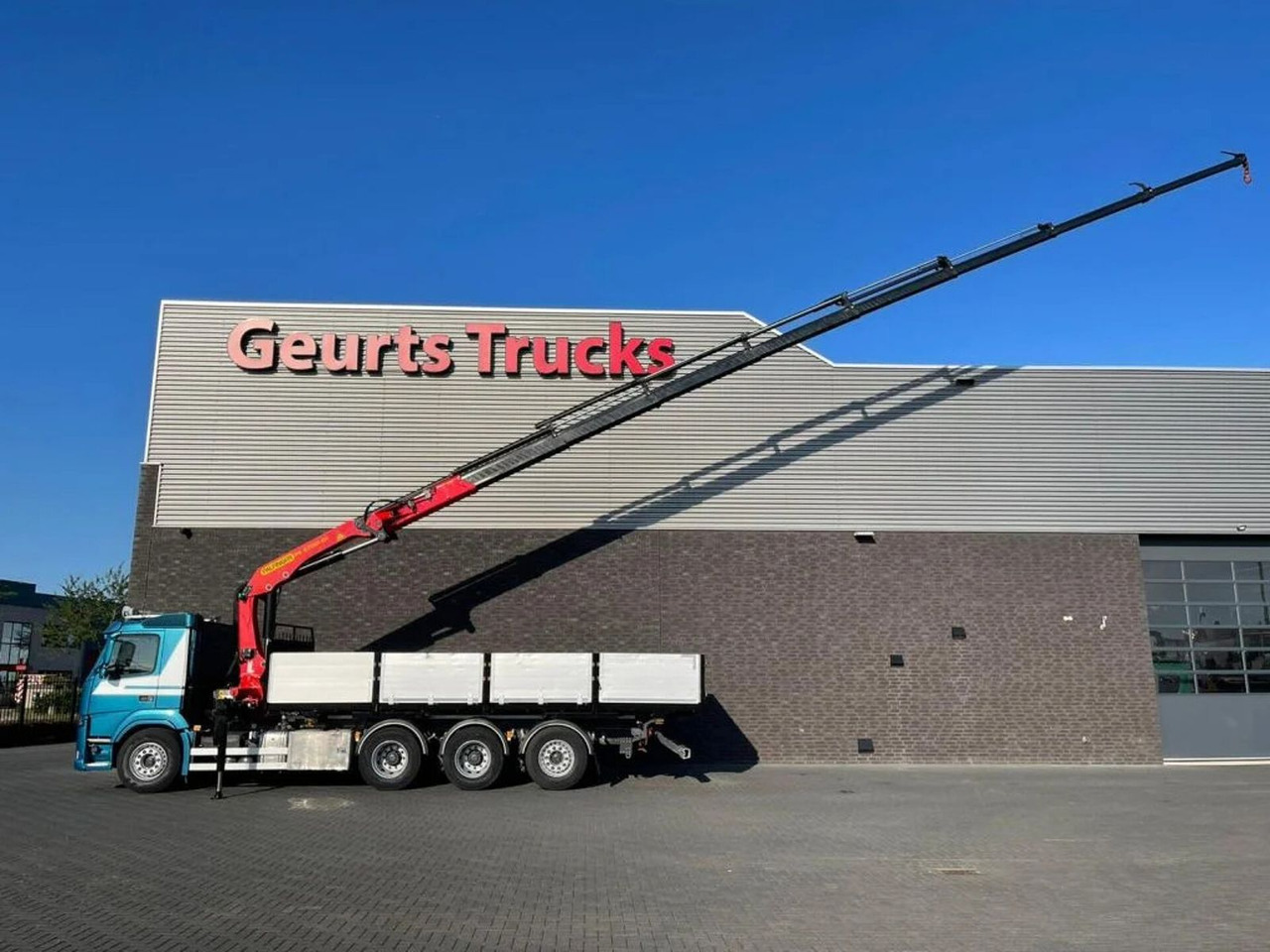 Volvo FM 500 8X4 TRIDEM + PALFINGER PK 27001-EH G KRAA - Crane truck: picture 3 Volvo FM 500 8X4 TRIDEM + PALFINGER PK 27001-EH G KRAA - Crane truck: picture 3