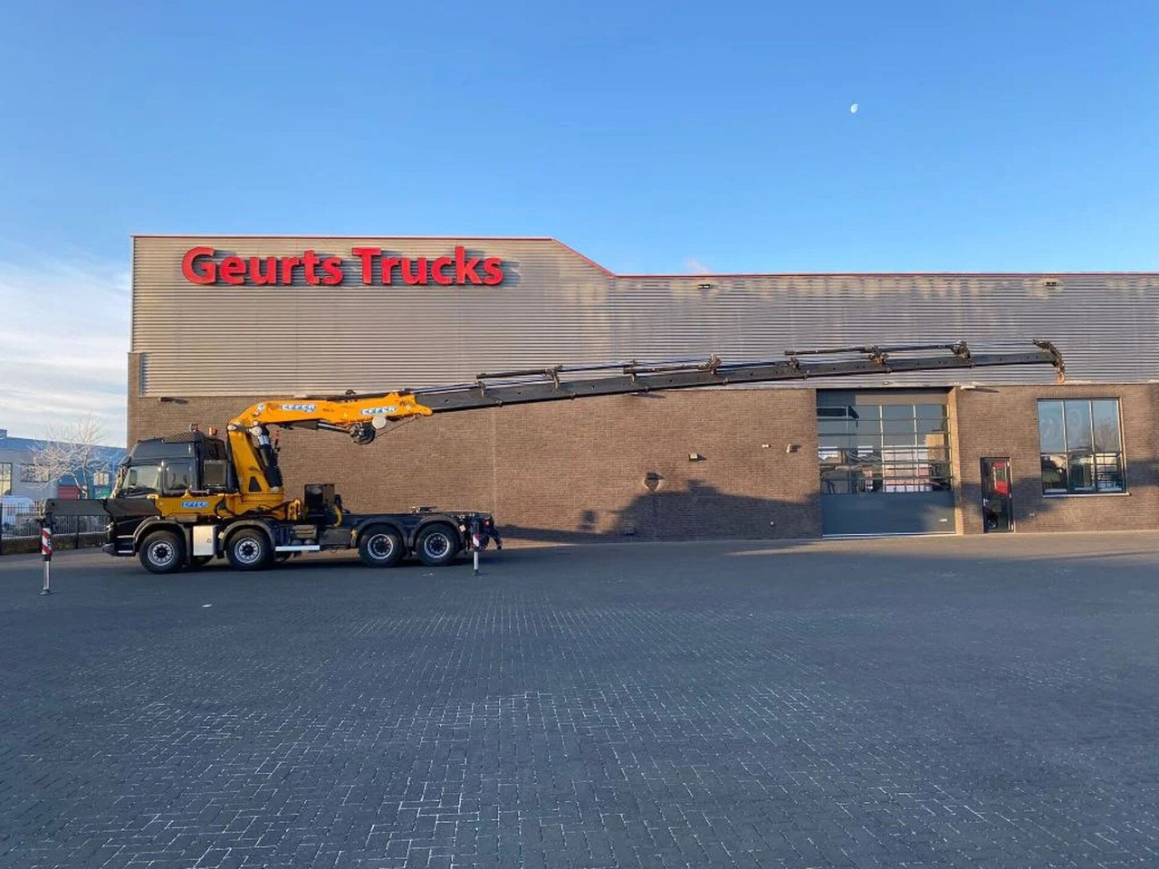 Volvo FMX 500 8X4 TREKKER-BAKWAGEN COMBI + EFFER 955/8 - Crane truck: picture 5 Volvo FMX 500 8X4 TREKKER-BAKWAGEN COMBI + EFFER 955/8 - Crane truck: picture 5