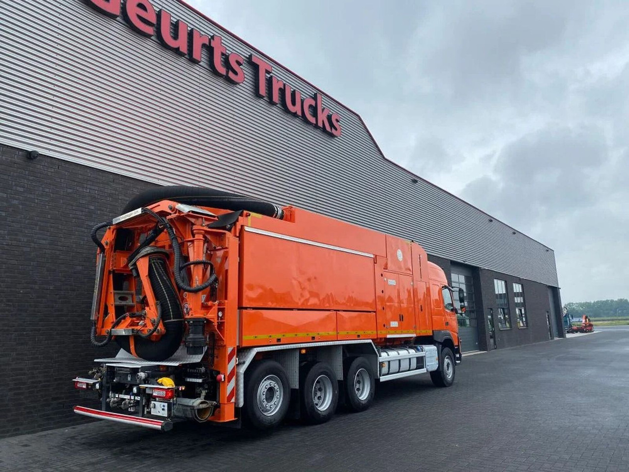 Volvo FMX 510 8X4 TRIDEM + MTS DINO 5 SAUGBAGGER/SUCTI - Vacuum truck: picture 5 Volvo FMX 510 8X4 TRIDEM + MTS DINO 5 SAUGBAGGER/SUCTI - Vacuum truck: picture 5