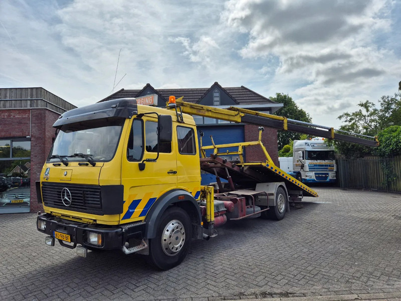 Mercedes-Benz SK 1420 afzetbak.kraan.lier.airco..... Bergingswagen - Tow truck: picture 5 Mercedes-Benz SK 1420 afzetbak.kraan.lier.airco..... Bergingswagen - Tow truck: picture 5