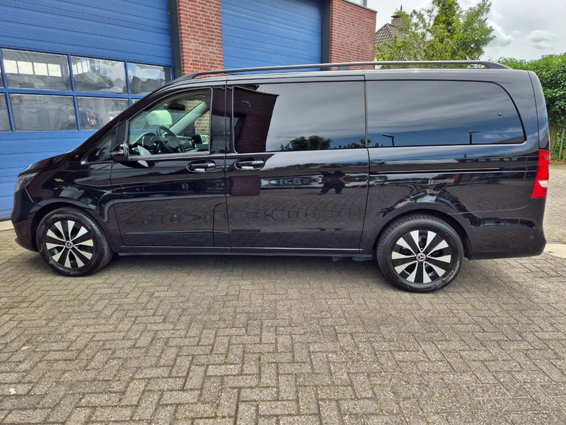 Mercedes-Benz V-Klasse 220 D 205pk .... Dubbele Cabine. - Small van, Combi van: picture 3 Mercedes-Benz V-Klasse 220 D 205pk .... Dubbele Cabine. - Small van, Combi van: picture 3