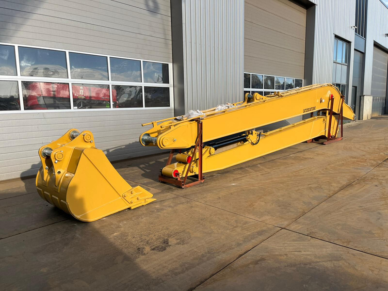 Caterpillar CAT 325D / CAT 330GC - 18.5M long reach package - Attachment: picture 2 Caterpillar CAT 325D / CAT 330GC - 18.5M long reach package - Attachment: picture 2