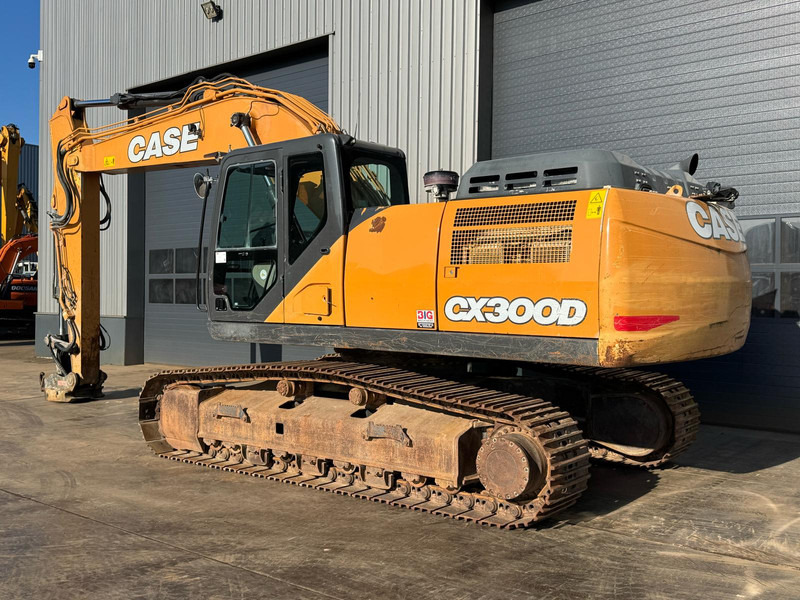 Case CX300D - Crawler excavator: picture 3 Case CX300D - Crawler excavator: picture 3