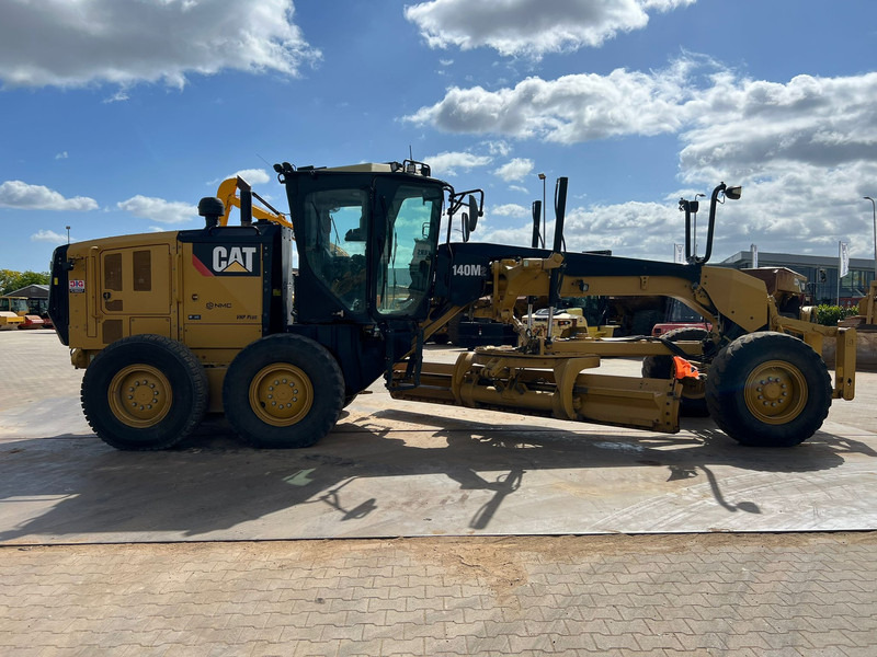 Caterpillar 140M2 - Grader: picture 5 Caterpillar 140M2 - Grader: picture 5