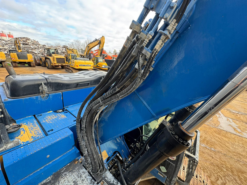 Crawler excavator Caterpillar 320ERR: picture 17