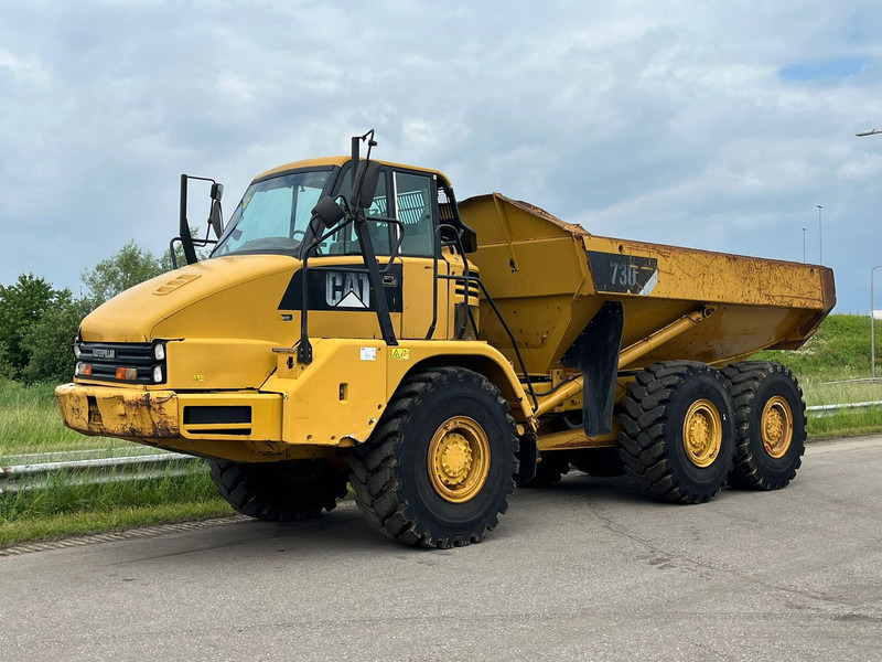 Caterpillar 730 - Articulated dumper: picture 2 Caterpillar 730 - Articulated dumper: picture 2