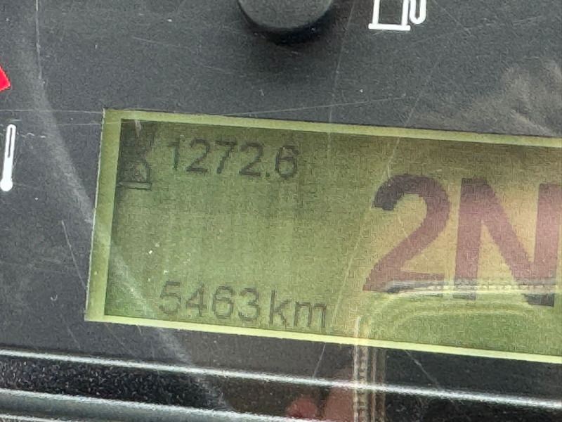 Wheel loader Caterpillar 908M: picture 14