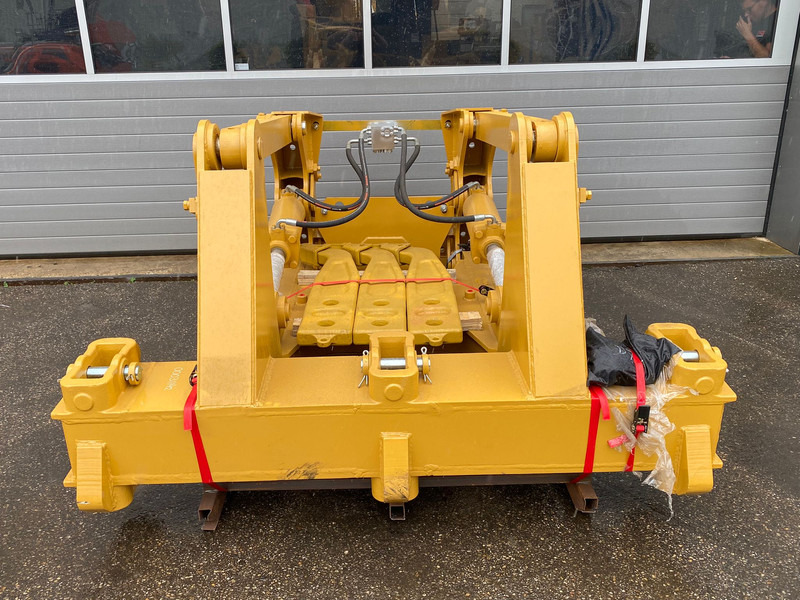 Caterpillar D7R D7H 2 Cylinders Ripper (casting shanks) - Ripper: picture 3 Caterpillar D7R D7H 2 Cylinders Ripper (casting shanks) - Ripper: picture 3