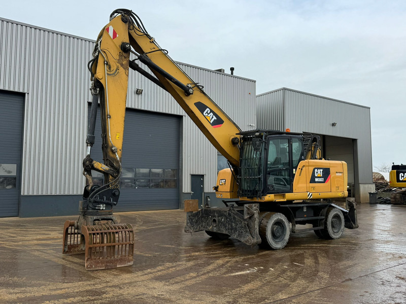 Caterpillar MH3022 - Waste/ Industry handler: picture 2 Caterpillar MH3022 - Waste/ Industry handler: picture 2