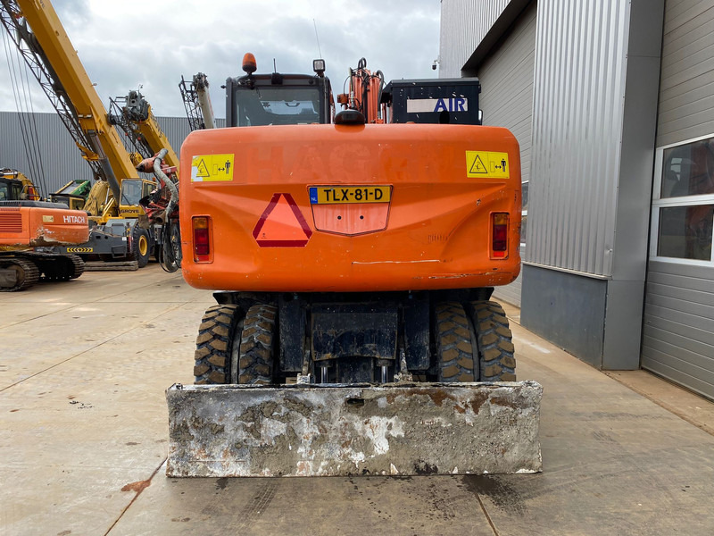 Hitachi ZX140W-3 - Wheel excavator: picture 4 Hitachi ZX140W-3 - Wheel excavator: picture 4