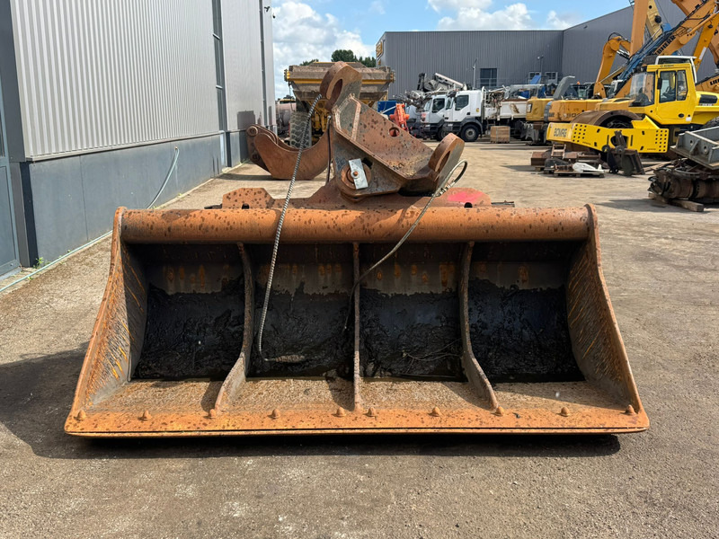 KANTELBAK 27-42 tons klasse - Bucket: picture 2 KANTELBAK 27-42 tons klasse - Bucket: picture 2