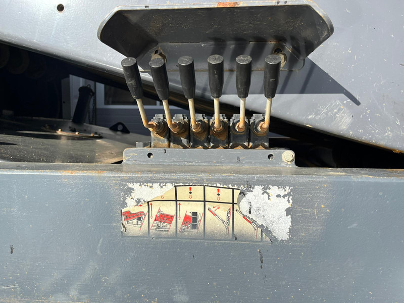 Screener Kleemann MS15Z-AD EVO Tracked Screen Plant: picture 18 Screener Kleemann MS15Z-AD EVO Tracked Screen Plant: picture 18