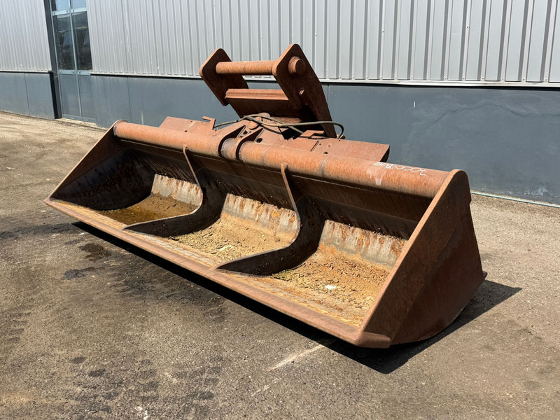 Lehnhoff Tilting Bucket ngt-3500 Lehnhoff HS40 - Bucket: picture 3 Lehnhoff Tilting Bucket ngt-3500 Lehnhoff HS40 - Bucket: picture 3