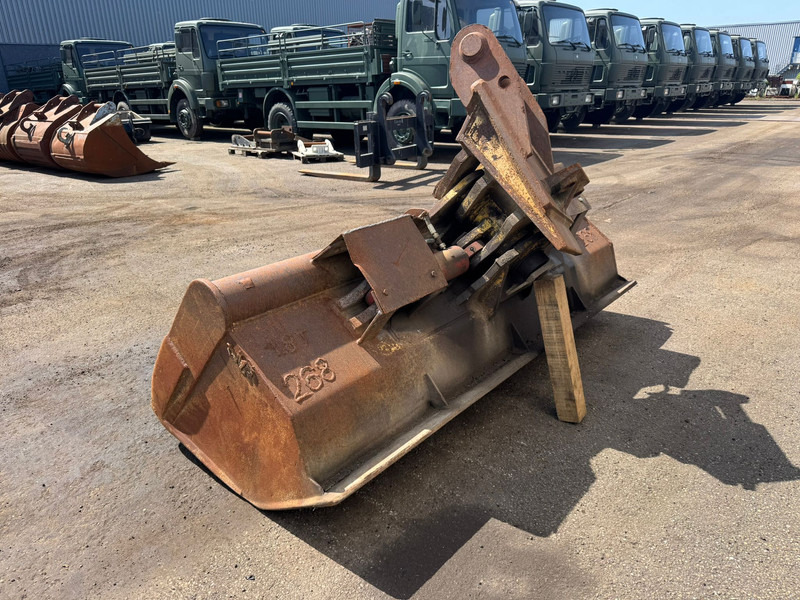 Lehnhoff Tilting Bucket ngt4-2400 Lehnhoff MS25 - Bucket: picture 4 Lehnhoff Tilting Bucket ngt4-2400 Lehnhoff MS25 - Bucket: picture 4