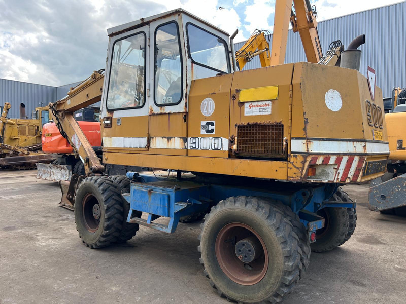 Liebherr A900C - Excavator: picture 1 Liebherr A900C - Excavator: picture 1