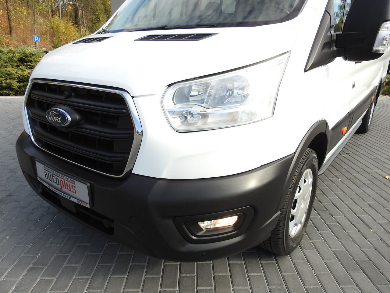 Panel van FORD TRANSIT BOX DELIVERY VAN 6 SEATS CRUISE CONTROL AIR CONDITIONING LED LIGHTS  130HP: picture 19