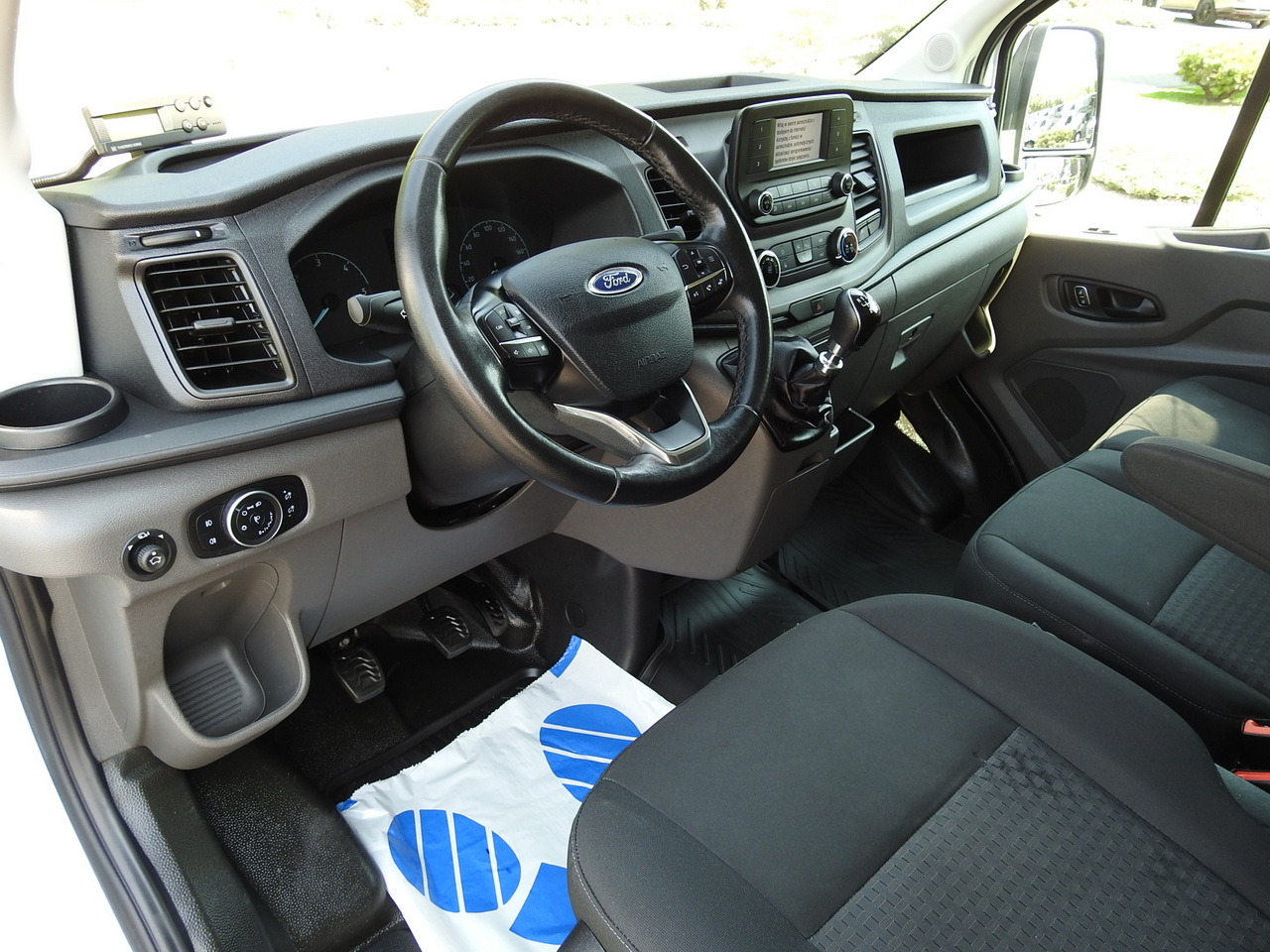 FORD TRANSIT REFRIGERATOR VAN 0*C HEATING FUNCTION CRUISE CONTROL AIR CONDITIONING LED LIGHTS 130HP - Refrigerated van: picture 2 FORD TRANSIT REFRIGERATOR VAN 0*C HEATING FUNCTION CRUISE CONTROL AIR CONDITIONING LED LIGHTS 130HP - Refrigerated van: picture 2