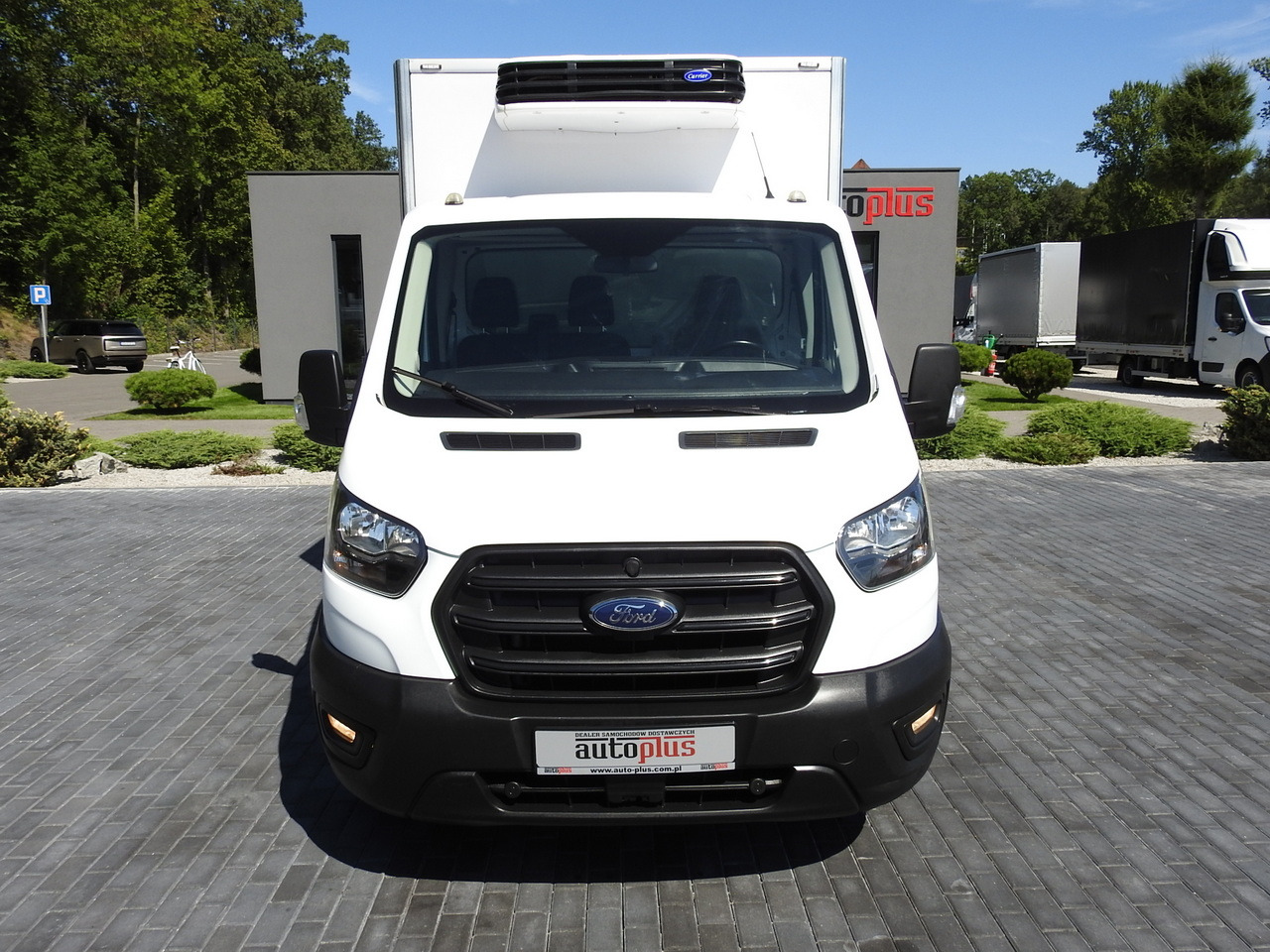 FORD TRANSIT REGRIGERATOR BOX 0*C POWER SUPPLY 230V CRUISE CONTROL AIR CONDITIONING TWIN WHEELS 170HP - Refrigerated van: picture 5 FORD TRANSIT REGRIGERATOR BOX 0*C POWER SUPPLY 230V CRUISE CONTROL AIR CONDITIONING TWIN WHEELS 170HP - Refrigerated van: picture 5