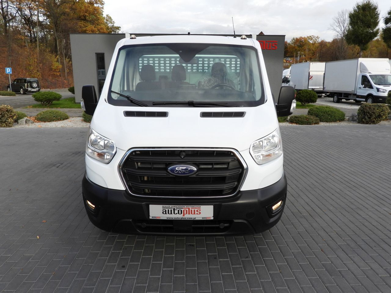 FORD TRANSIT TIPPER CRUISE CONTROL LED LIGHTS TWIN WHEELS AIR CONDITIONING 130HP - Tipper van: picture 5 FORD TRANSIT TIPPER CRUISE CONTROL LED LIGHTS TWIN WHEELS AIR CONDITIONING 130HP - Tipper van: picture 5