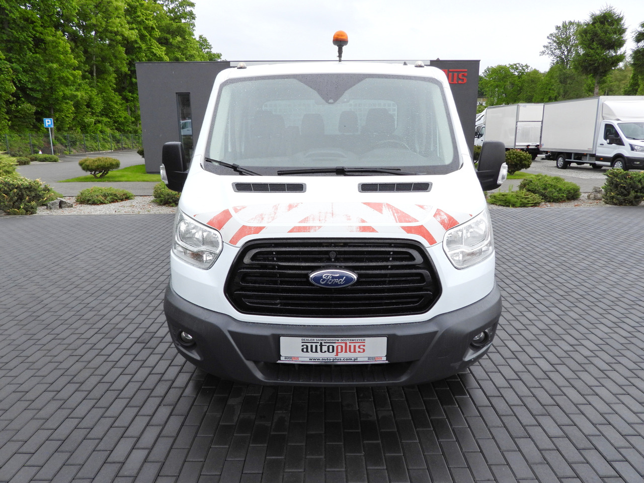 Ford TRANSIT KIPPER DOPPELKABINE DOKA 6 SITZE - Tipper van, Combi van: picture 5 Ford TRANSIT KIPPER DOPPELKABINE DOKA 6 SITZE - Tipper van, Combi van: picture 5