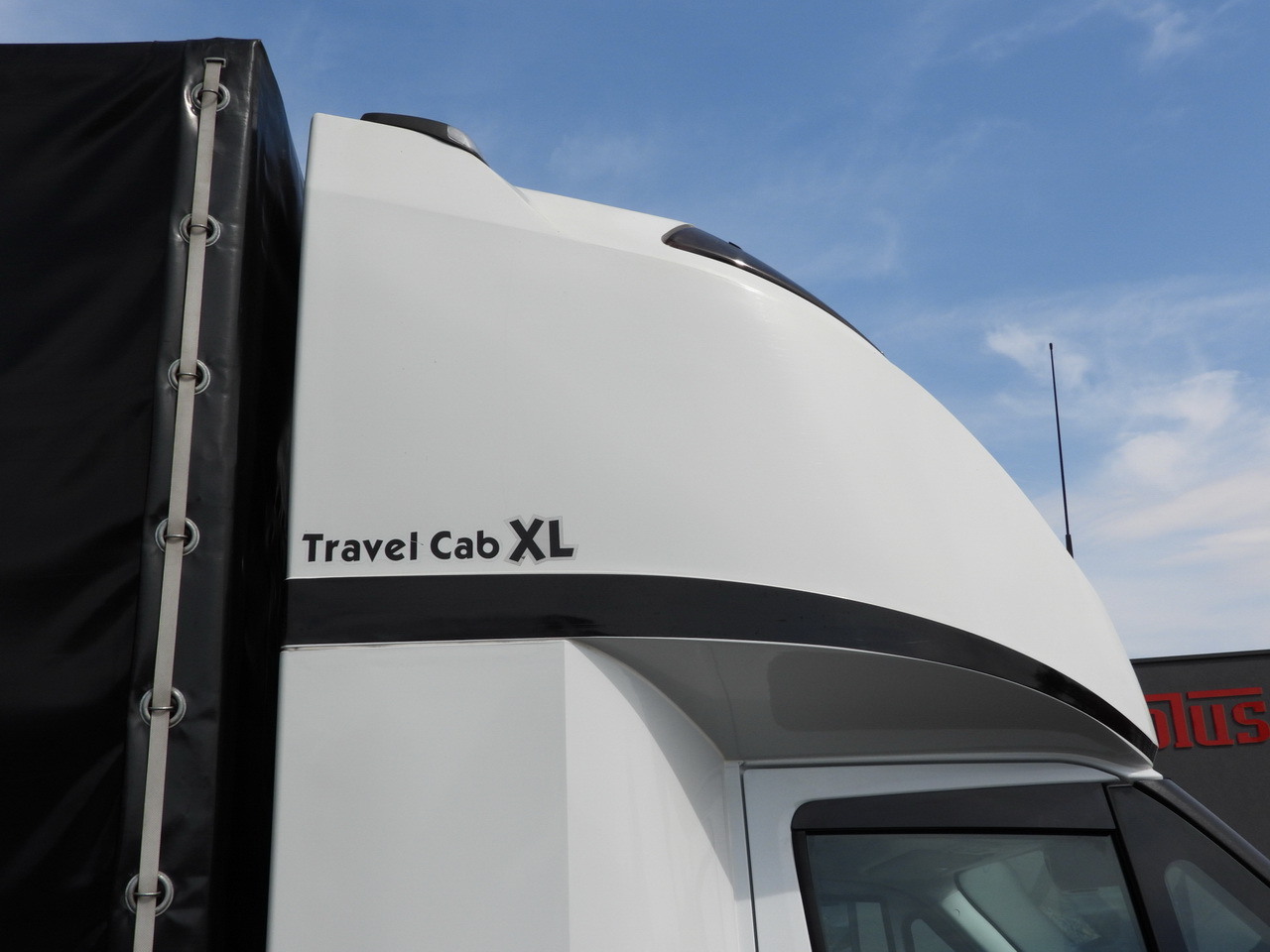 Curtain side van IVECO DAILY 35S18 TARPAULIN LIFT 8 PALLETS CRUISE CONTROL AIR CONDITIONING 180HP: picture 25 Curtain side van IVECO DAILY 35S18 TARPAULIN LIFT 8 PALLETS CRUISE CONTROL AIR CONDITIONING 180HP: picture 25