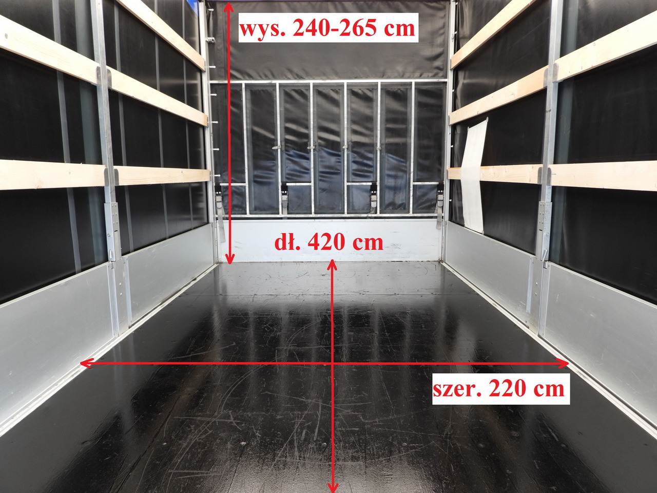 Curtain side van IVECO DAILY 35S18 TARPAULIN LIFT 8 PALLETS CRUISE CONTROL AIR CONDITIONING 180HP: picture 12 Curtain side van IVECO DAILY 35S18 TARPAULIN LIFT 8 PALLETS CRUISE CONTROL AIR CONDITIONING 180HP: picture 12