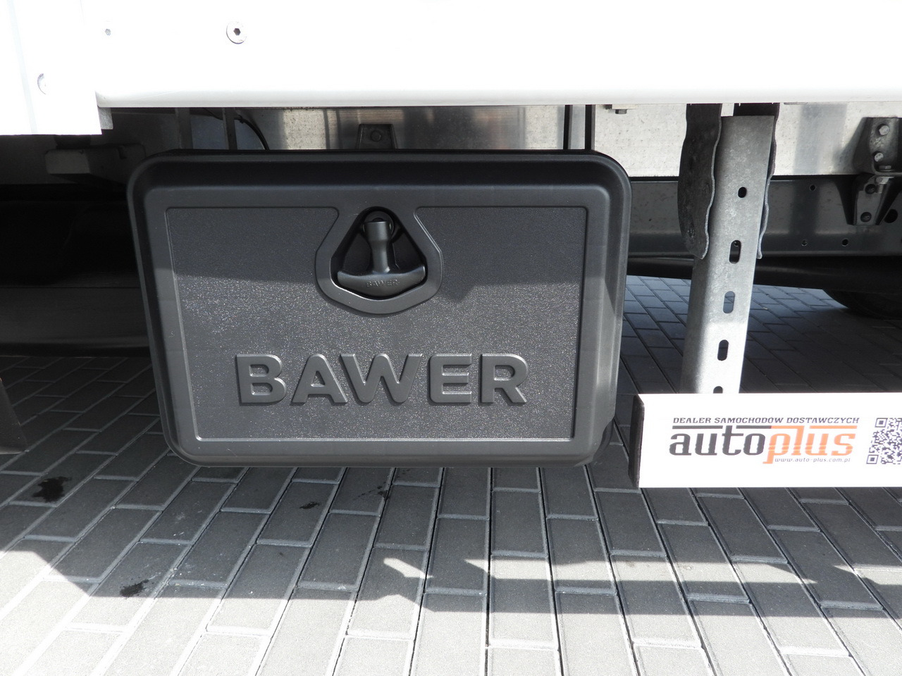 Curtain side van IVECO DAILY 35S18 TARPAULIN LIFT 8 PALLETS CRUISE CONTROL AIR CONDITIONING 180HP: picture 28 Curtain side van IVECO DAILY 35S18 TARPAULIN LIFT 8 PALLETS CRUISE CONTROL AIR CONDITIONING 180HP: picture 28