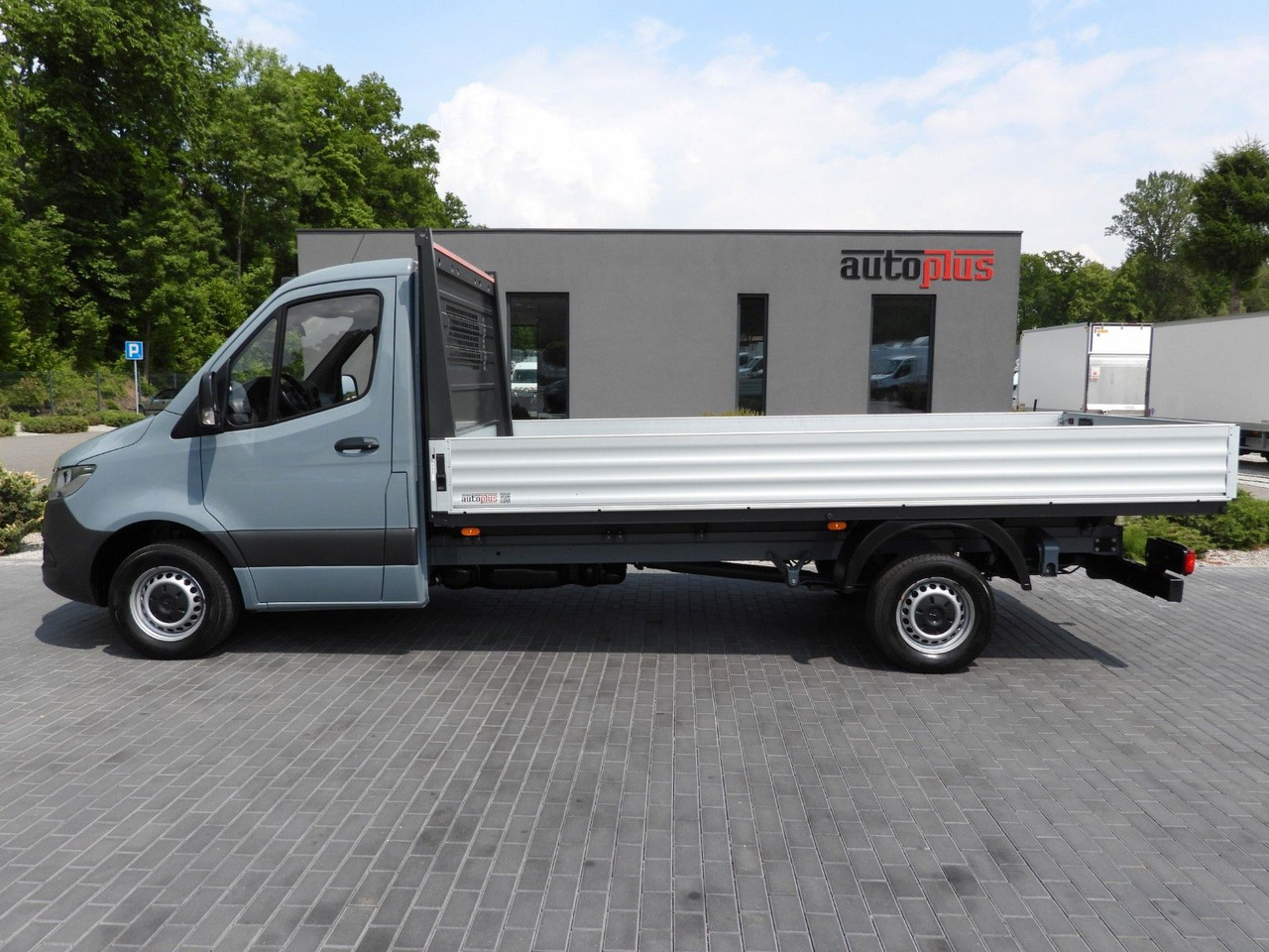 Flatbed van Mercedes-Benz SPRINTER 315 PRITSCHE 8 PALETTEN TEMPOMAT: picture 8