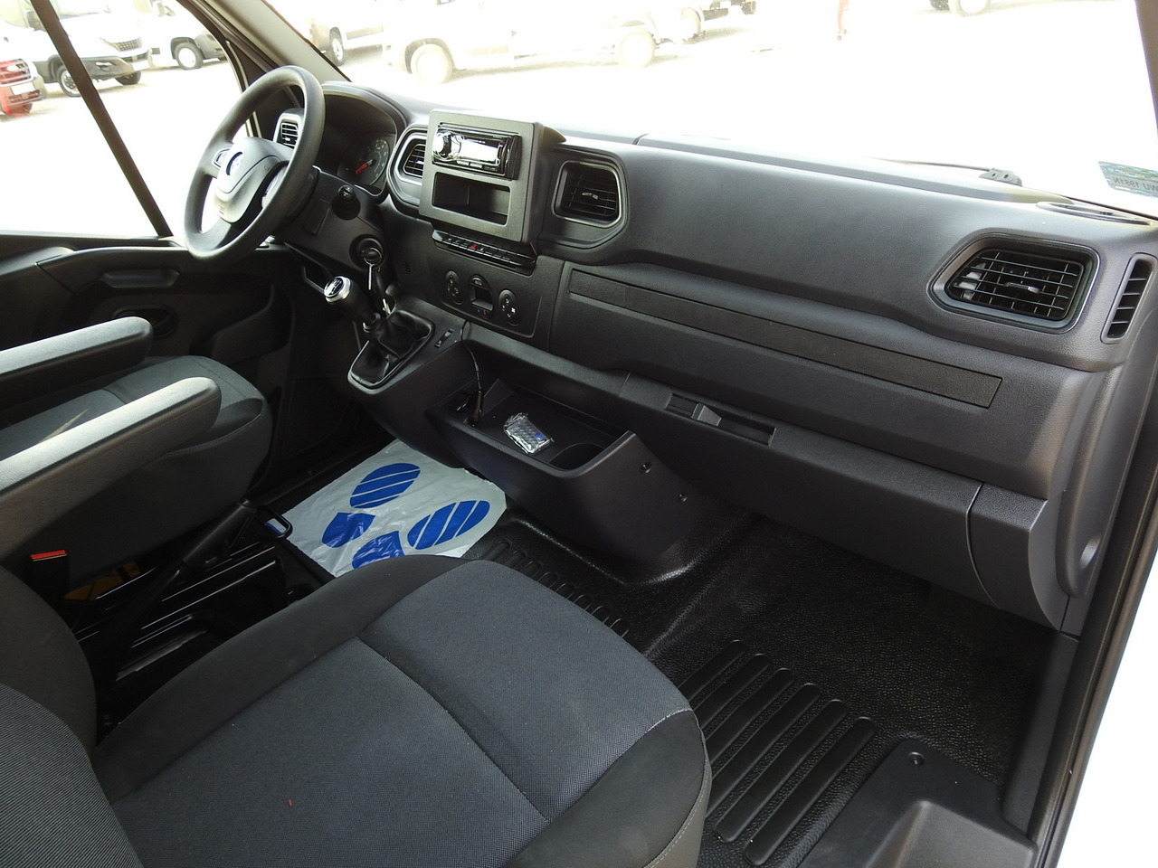 Curtain side van OPEL MOVANO TARPAULIN 8 PALLETS WEBASTO CRUISE CONTROL AIR CONDITIONING LED LIGHTS PNEUMATICS  165HP: picture 49