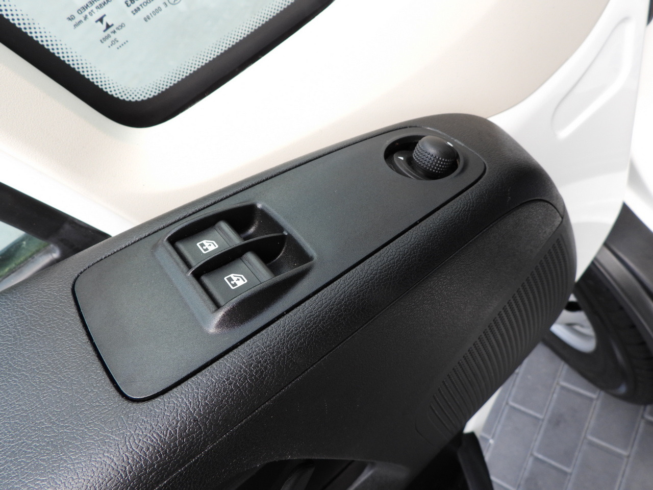 Refrigerated van PEUGEOT BOXER REGRIGERATOR BOX 0*C 8 PALLETS CRUISE CONTROL LED LIGHTS AIR CONDITIONING 165HP: picture 31 Refrigerated van PEUGEOT BOXER REGRIGERATOR BOX 0*C 8 PALLETS CRUISE CONTROL LED LIGHTS AIR CONDITIONING 165HP: picture 31