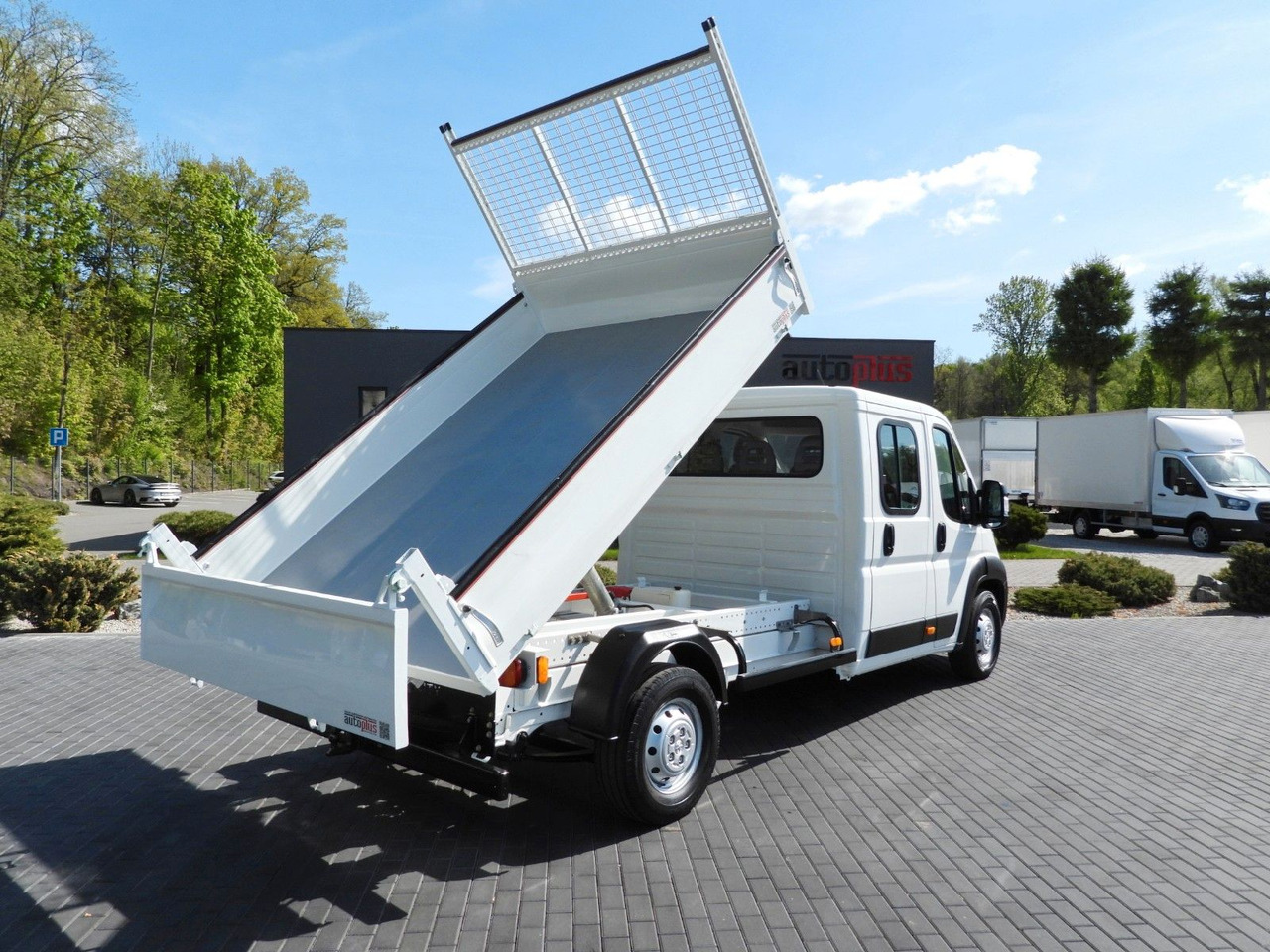 Peugeot BOXER KIPPER DOPPELKABINE DOKA 7 SITZE TEMPOMAT - Tipper van, Combi van: picture 3 Peugeot BOXER KIPPER DOPPELKABINE DOKA 7 SITZE TEMPOMAT - Tipper van, Combi van: picture 3