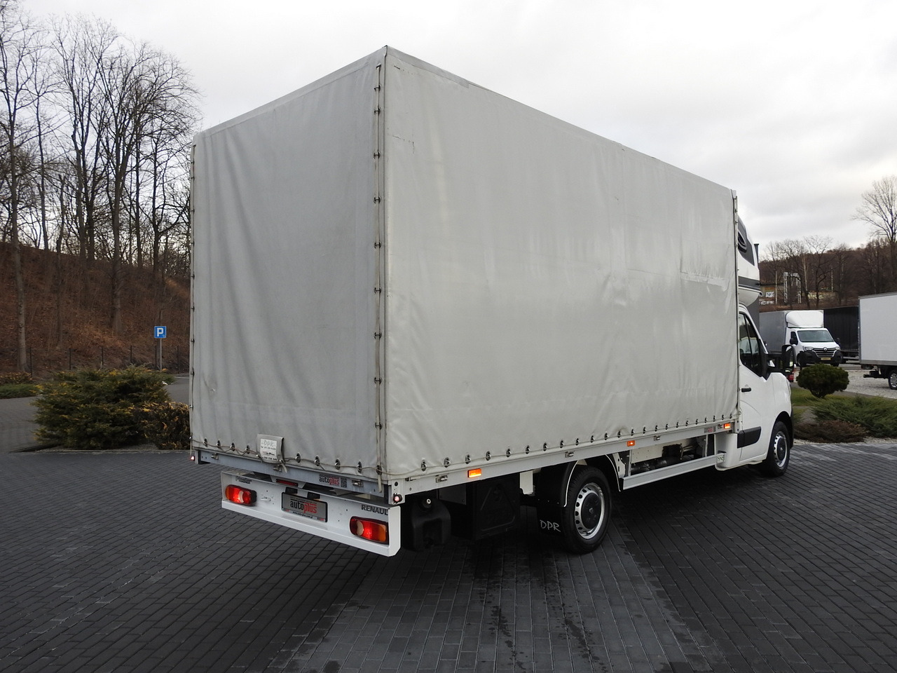 RENAULT MASTER TARPAULIN 10 PALLETS WEBASTO CRUISE CONTROL AIR CONDITIONING LED LIGHTS PNEUMATICS 165HP - Curtain side van: picture 3 RENAULT MASTER TARPAULIN 10 PALLETS WEBASTO CRUISE CONTROL AIR CONDITIONING LED LIGHTS PNEUMATICS 165HP - Curtain side van: picture 3