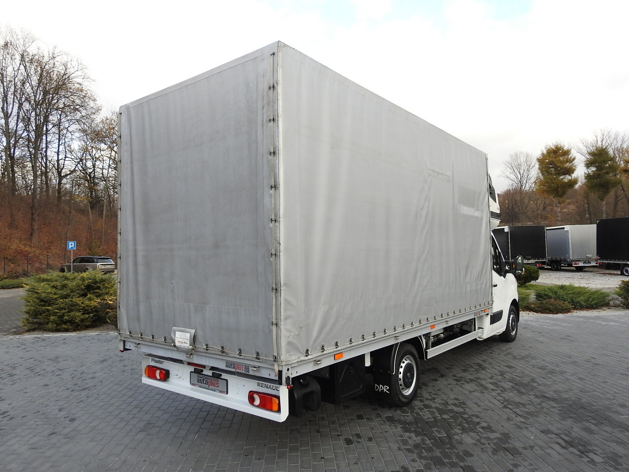 RENAULT MASTER TARPAULIN 10 PALLETS WEBASTO CRUISE CONTROL AIR CONDITIONING LED LIGHTS PNEUMATICS 165HP - Curtain side van: picture 3 RENAULT MASTER TARPAULIN 10 PALLETS WEBASTO CRUISE CONTROL AIR CONDITIONING LED LIGHTS PNEUMATICS 165HP - Curtain side van: picture 3
